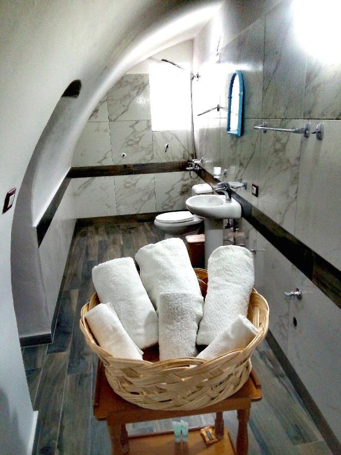 Guesthouse Celo Gjirokastër Esterno foto