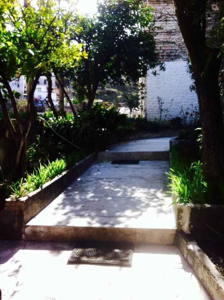 Guesthouse Celo Gjirokastër Esterno foto